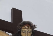 A crucified of José de Mora in Badajoz?